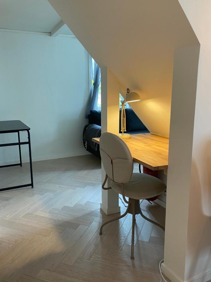 Entire Renovated Apartment From 1780 With Kitchen, Bath, Bedroom, And Living Room In Skuteviken Bergen Luaran gambar