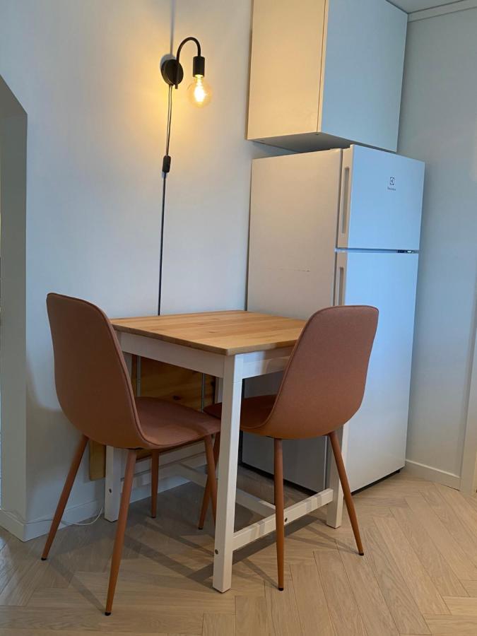 Entire Renovated Apartment From 1780 With Kitchen, Bath, Bedroom, And Living Room In Skuteviken Bergen Luaran gambar